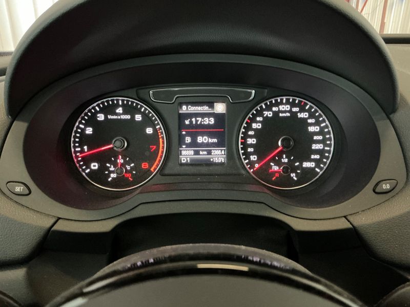 Audi Q3 2.0 TFSI quattro Sport 2017 – снимка 18