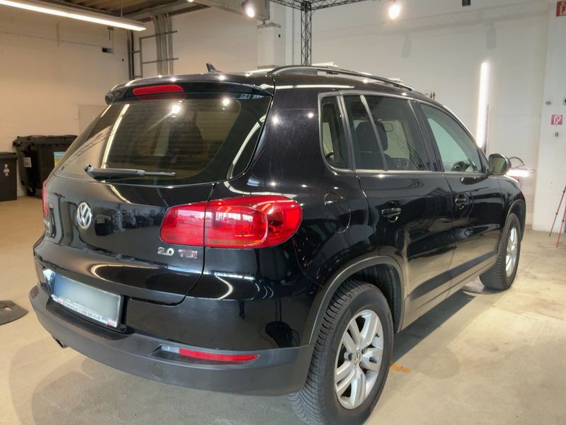 Volkswagen Tiguan 2.0 TSI Trend & Fun 4Motion 2018 – снимка 8