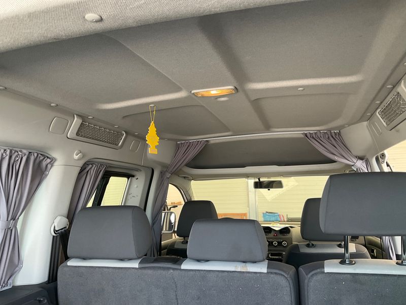 Volkswagen Caddy 2.0 EcoFuel Trendline 2012 – снимка 38