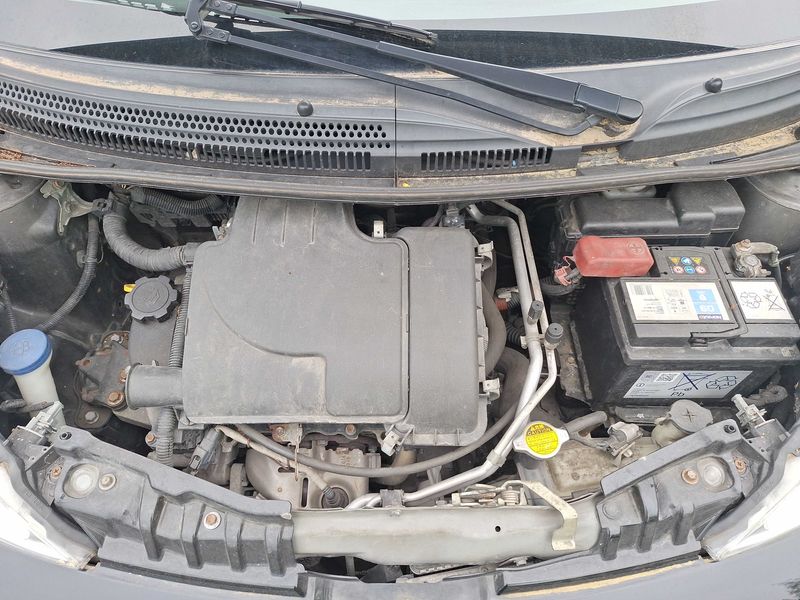Peugeot 107 1.0 Black & Silver Edition 2009 – снимка 8