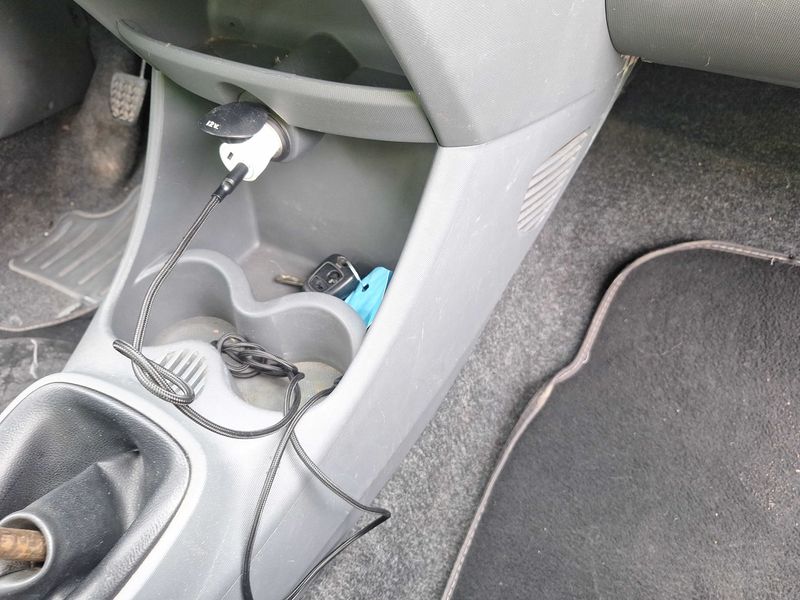 Peugeot 107 1.0 Black & Silver Edition 2009 – снимка 83