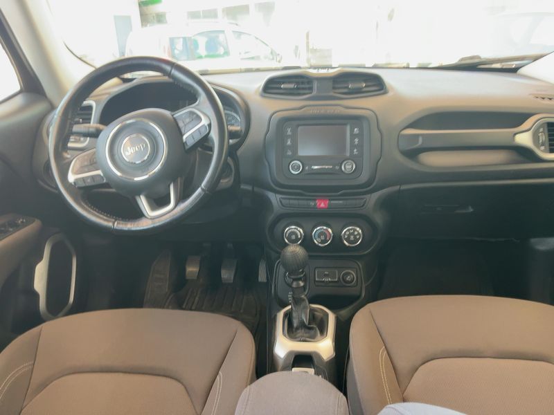 Jeep Renegade 2.0 M-Jet Night Eagle 4WD 2016 – снимка 17