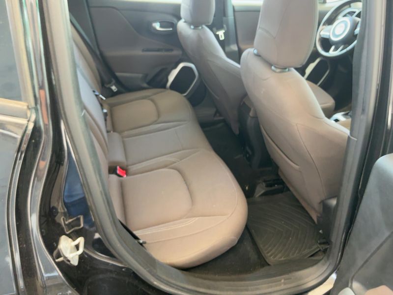 Jeep Renegade 2.0 M-Jet Night Eagle 4WD 2016 – снимка 19
