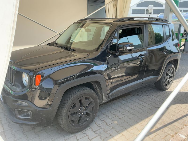 Jeep Renegade 2.0 M-Jet Night Eagle 4WD 2016 – снимка 2