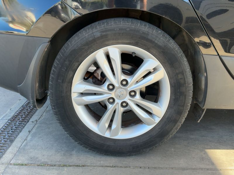 Hyundai ix35 1.7 CRDi Classic 2WD 2011 – снимка 9