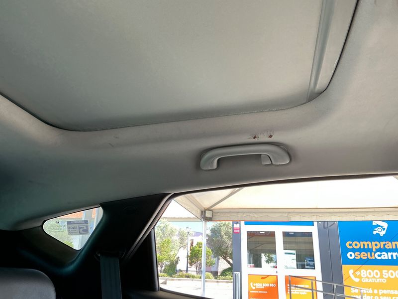 Hyundai ix35 1.7 CRDi Classic 2WD 2011 – снимка 30
