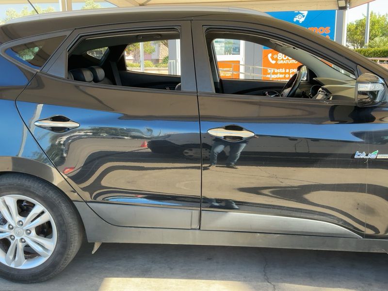 Hyundai ix35 1.7 CRDi Classic 2WD 2011 – снимка 10
