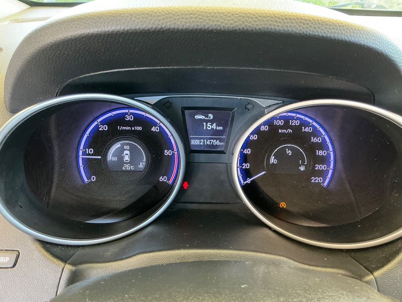 Hyundai ix35 1.7 CRDi Classic 2WD 2011 – снимка 18
