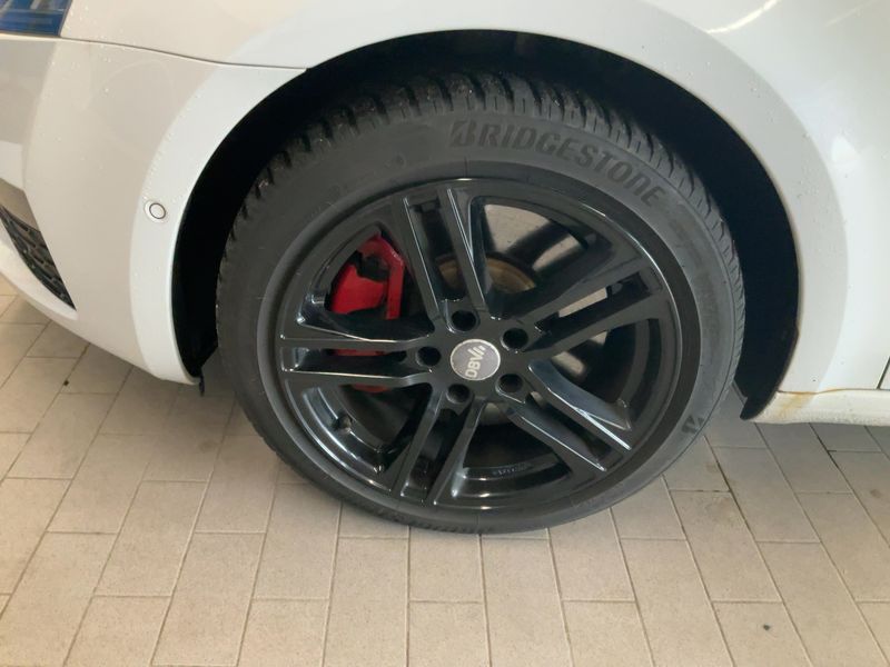 Skoda Octavia 2.0 TDI RS 2015 – снимка 3