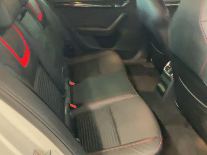 Skoda Octavia 2.0 TDI RS 2015 – снимка 19