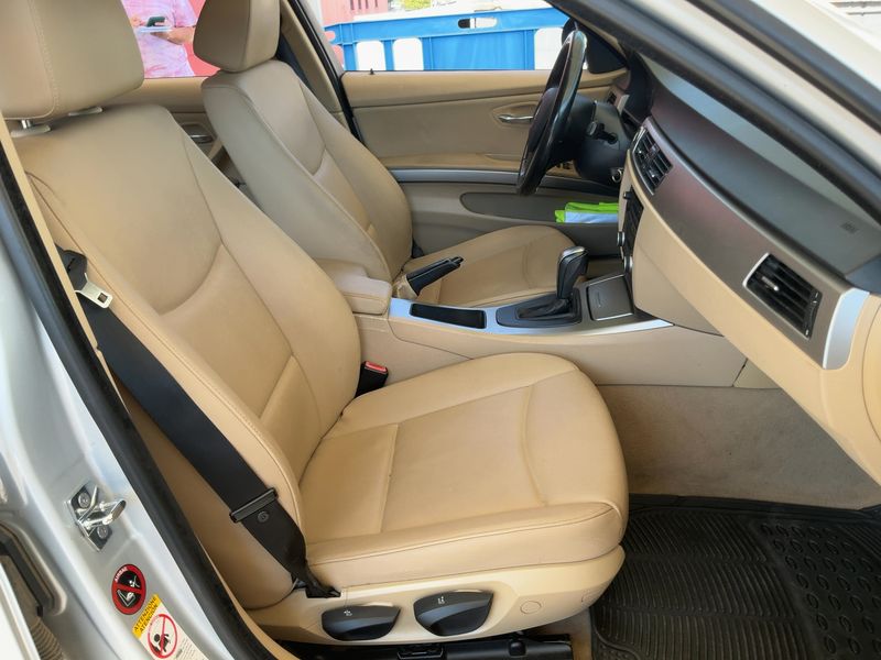 BMW 3er 318i 2008 – снимка 16