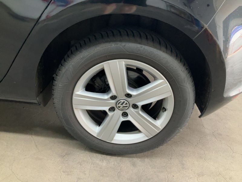 Volkswagen Golf VII 1.6 TDI Comfortline BlueMotion Tech 2014 – снимка 5