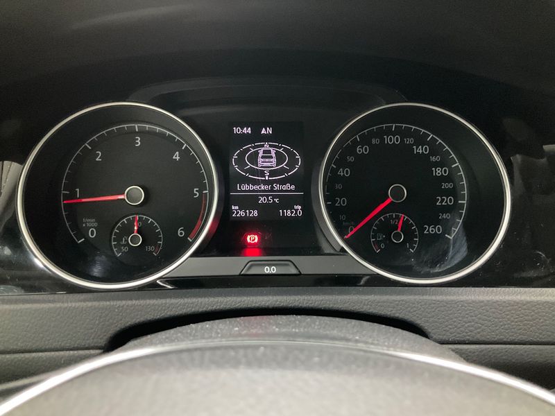 Volkswagen Golf VII 1.6 TDI Comfortline BlueMotion Tech 2014 – снимка 18