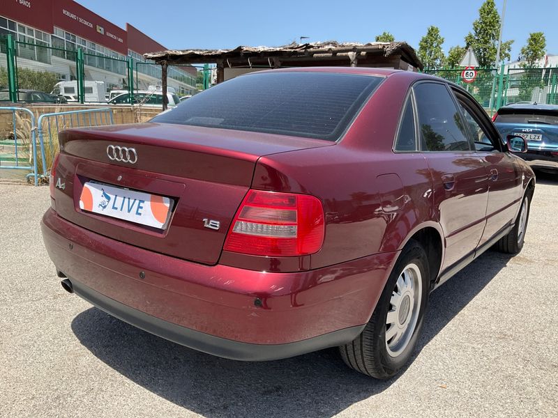 Audi A4 1.8 1999 – снимка 2