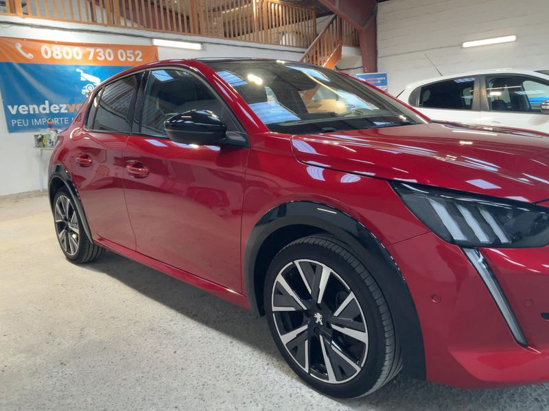 Peugeot 208 1.2 PureTech GT 2022 – снимка 12