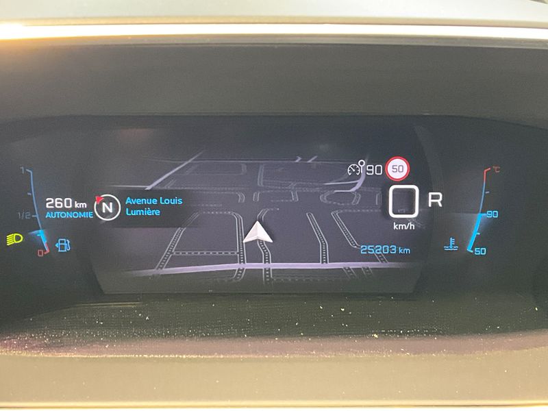 Peugeot 208 1.2 PureTech GT 2022 – снимка 18