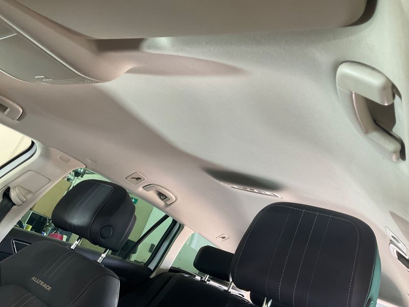 Volkswagen Passat Alltrack 2.0 TDI 4Motion BlueMotion Tech 2017 – снимка 24