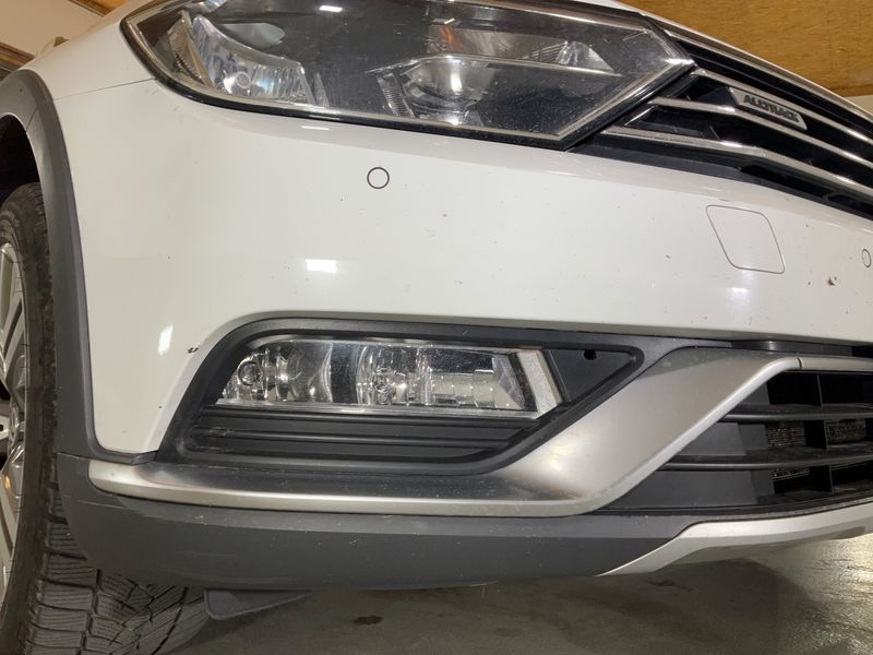 Volkswagen Passat Alltrack 2.0 TDI 4Motion BlueMotion Tech 2017 – снимка 31
