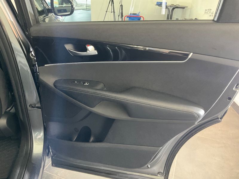 Kia Sorento 2.2 CRDi Vision 4WD 2016 – снимка 26