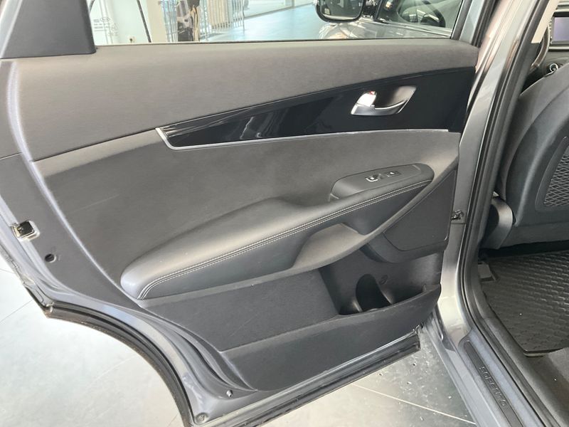 Kia Sorento 2.2 CRDi Vision 4WD 2016 – снимка 27