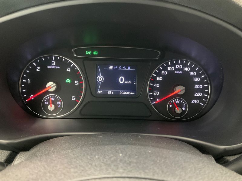 Kia Sorento 2.2 CRDi Vision 4WD 2016 – снимка 18