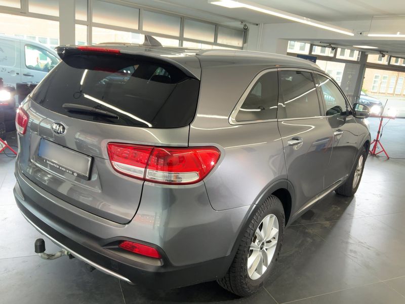 Kia Sorento 2.2 CRDi Vision 4WD 2016 – снимка 8