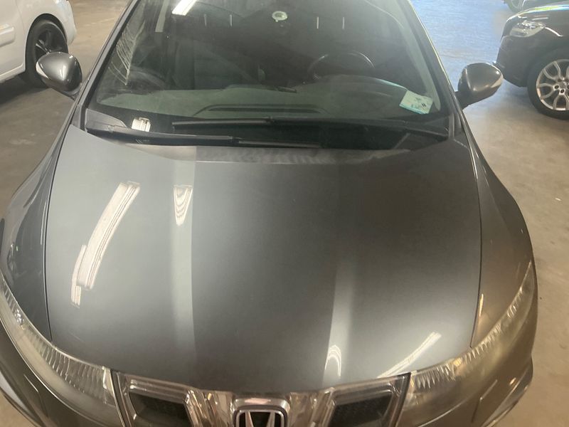 Honda Civic 1.8 VTEC Sport 2010 – снимка 30