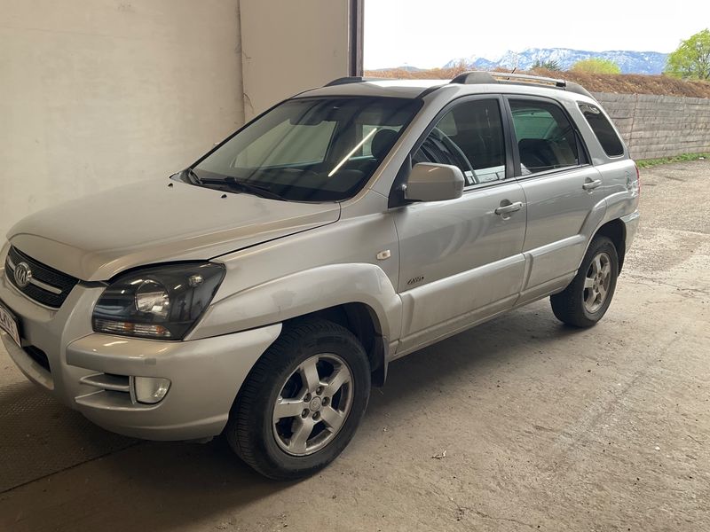 Kia Sportage 2.0 CRDi Active 4WD 2010 – снимка 1