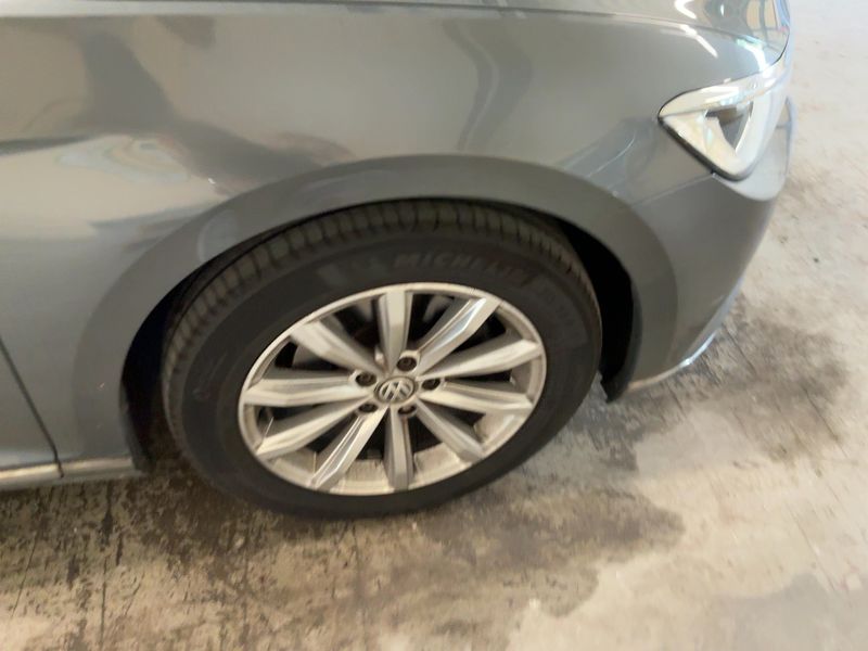 Volkswagen Passat 2.0 TDI Highline BlueMotion Tech 2016 – снимка 11