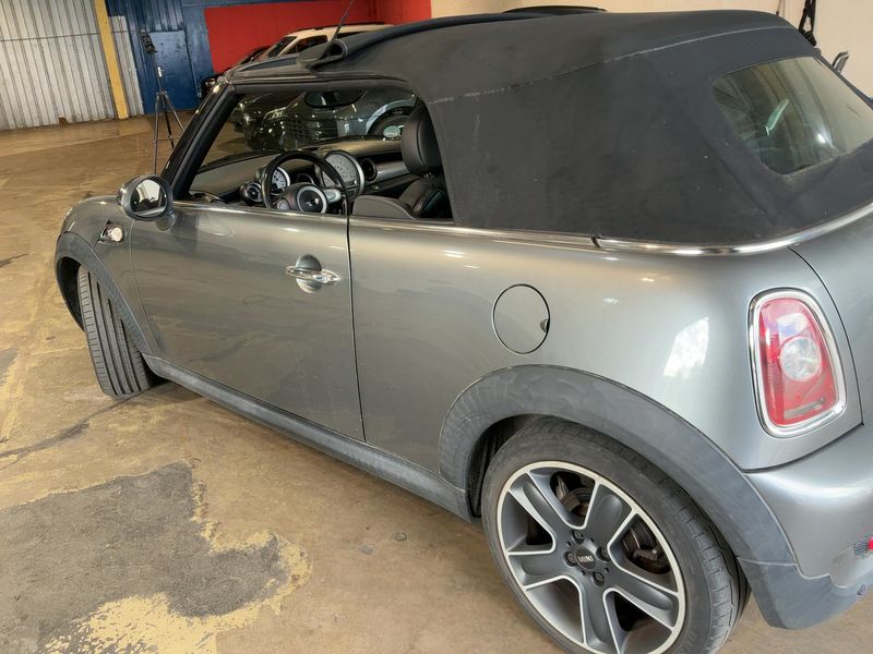MINI Cabrio Cooper S 2009 – снимка 6