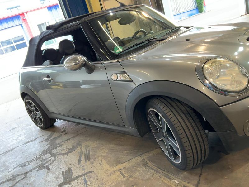 MINI Cabrio Cooper S 2009 – снимка 12
