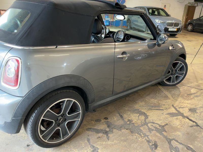 MINI Cabrio Cooper S 2009 – снимка 8
