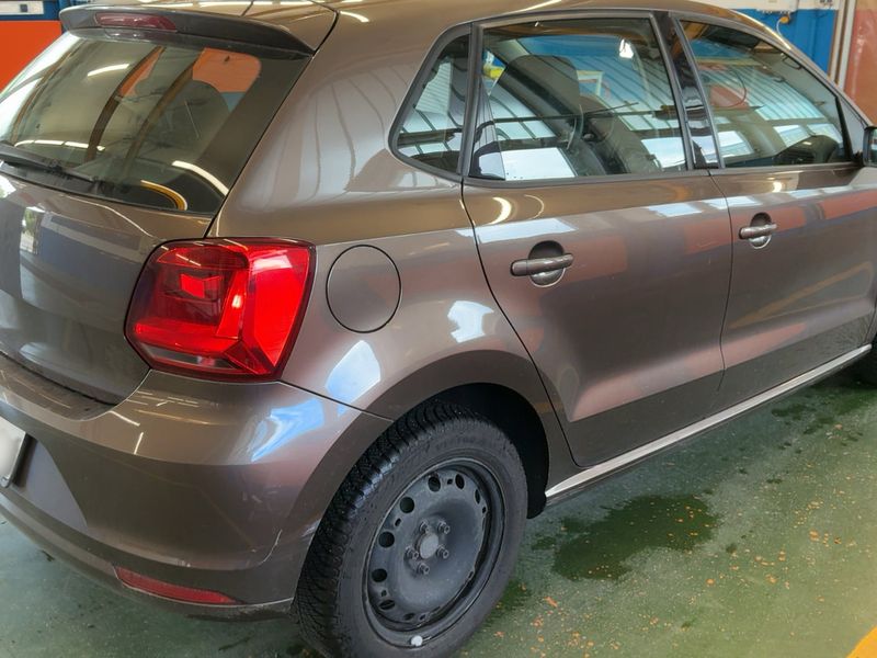 Volkswagen Polo 1.0 Trendline 2016 – снимка 8