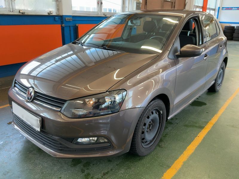 Volkswagen Polo 1.0 Trendline 2016 – снимка 1