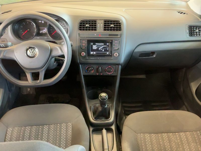 Volkswagen Polo 1.0 Trendline 2016 – снимка 17