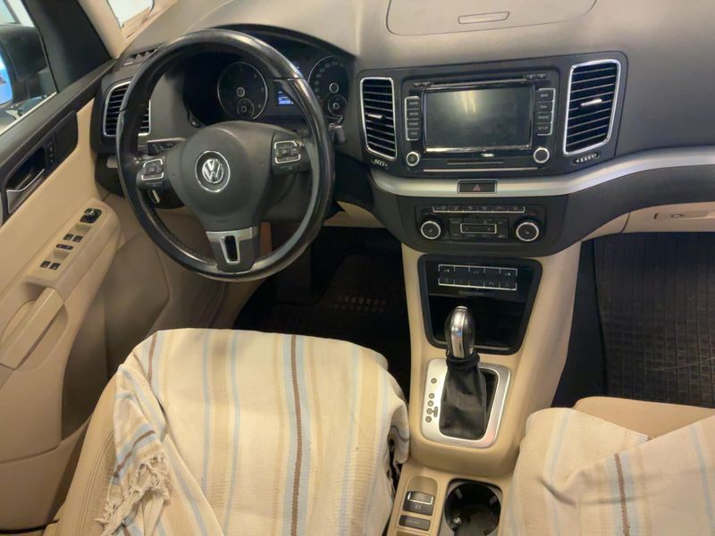 Volkswagen Sharan 2.0 TDI Highline BlueMotion Tech 2011 – снимка 18