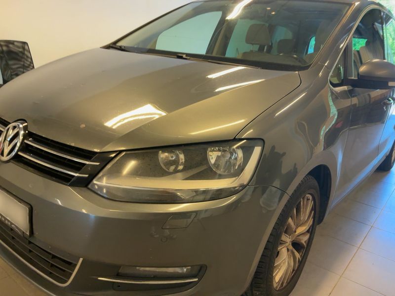 Volkswagen Sharan 2.0 TDI Highline BlueMotion Tech 2011 – снимка 2