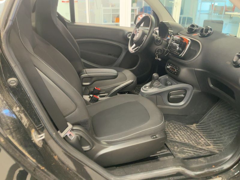 Smart fortwo 0.9 Turbo Basis passion 2019 – снимка 16