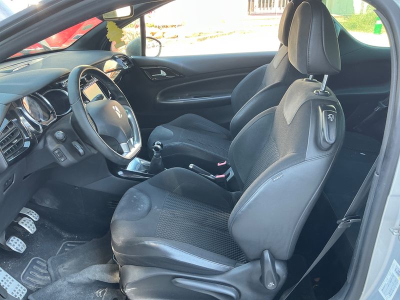 Citroen DS3 1.6 HDi SoChic 2013 – снимка 16
