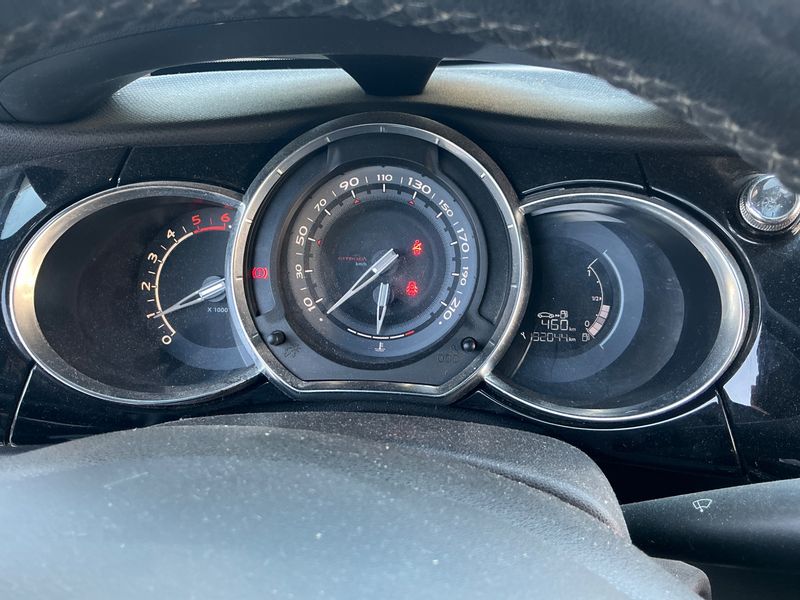 Citroen DS3 1.6 HDi SoChic 2013 – снимка 18