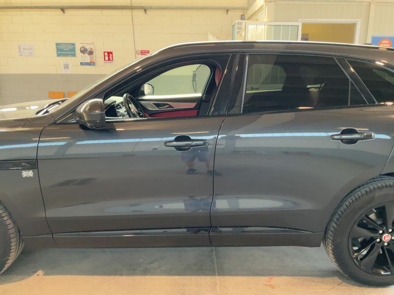 Jaguar F-Pace D200 Mild-Hybrid R-Dynamic SE AWD 2022 – снимка 4