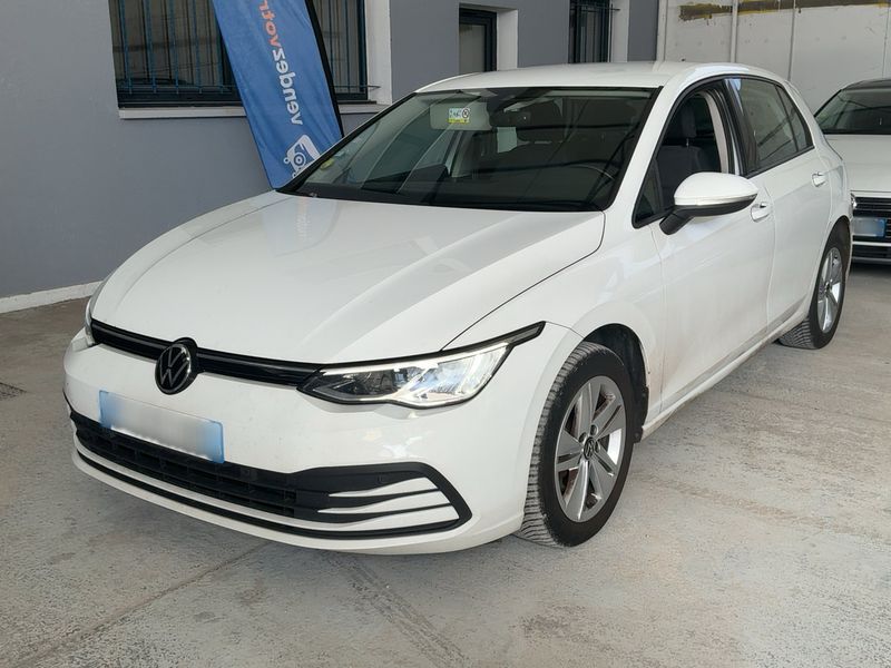 Volkswagen Golf VIII 2.0 TDI Life 1st Business Société Réversible 2021 – снимка 1