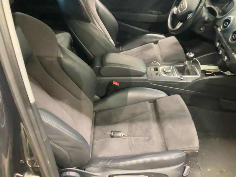 Audi A3 2.0 TDI Attraction 2015 – снимка 11