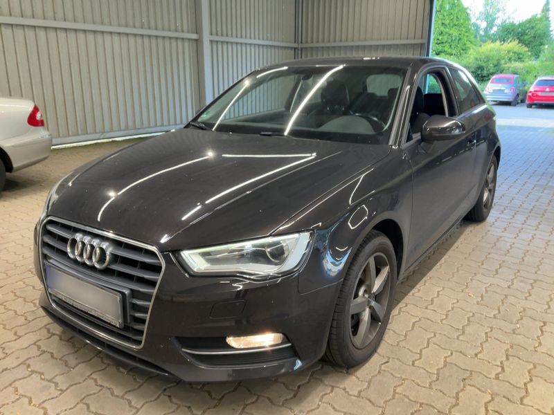 Audi A3 2.0 TDI Attraction 2015 – снимка 1