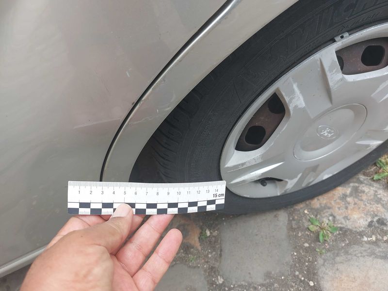 Ford Fiesta 1.4 Ghia 2004 – снимка 24