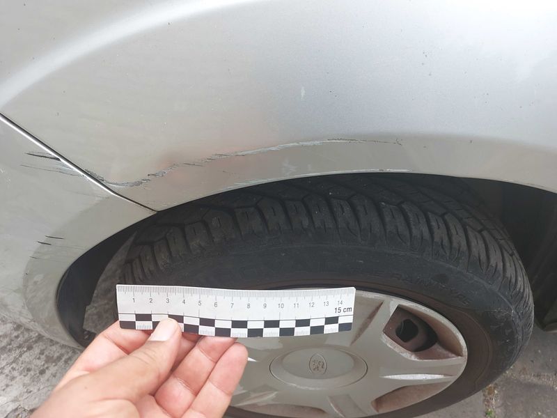 Ford Fiesta 1.4 Ghia 2004 – снимка 27