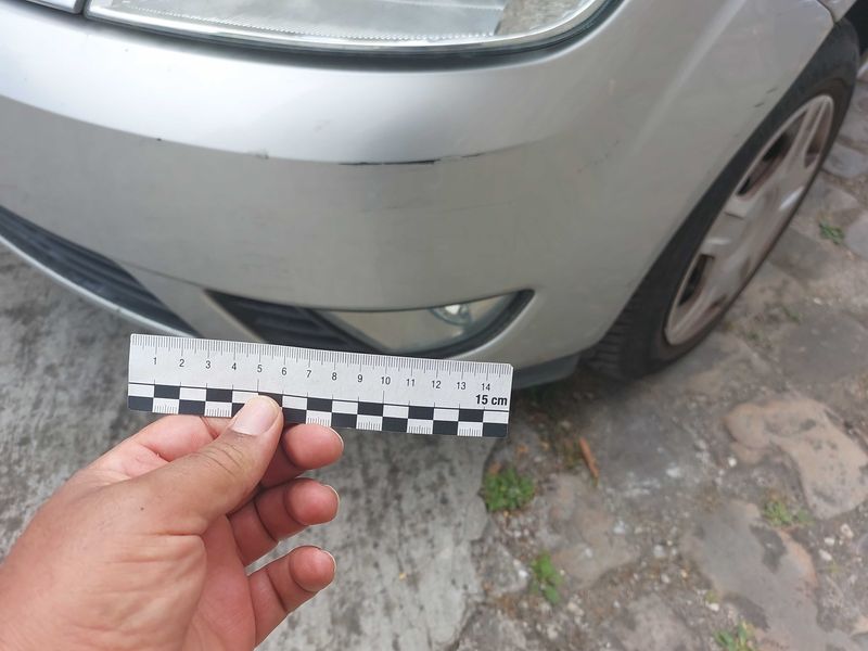Ford Fiesta 1.4 Ghia 2004 – снимка 35
