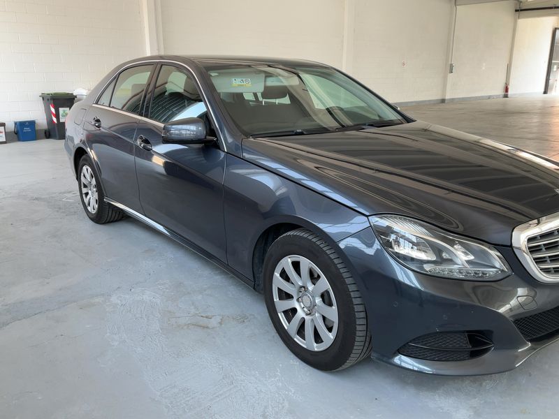 Mercedes-Benz E-Klasse E 200 CDI BlueTEC 2015 – снимка 12