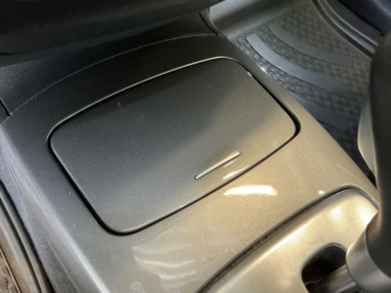 Renault Laguna 2.0 dCi Limited 2014 – снимка 24