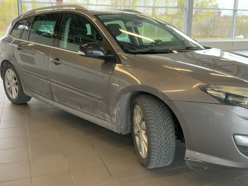Renault Laguna 2.0 dCi Limited 2014 – снимка 12